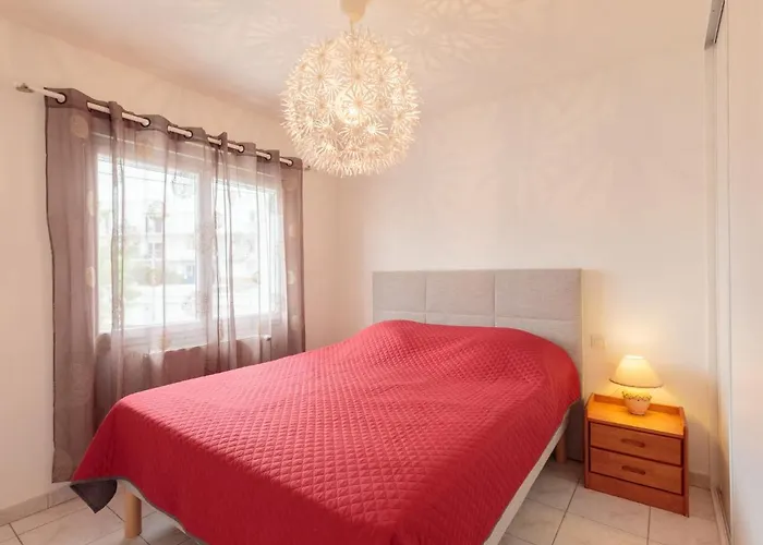 Les Sables By Interhome